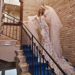 Galia lahav- fluer Elegant floral wedding Gown